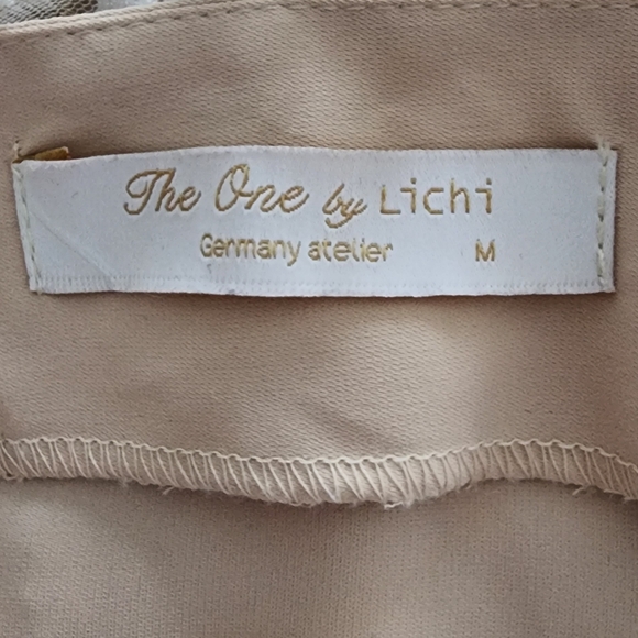 LICHI SHEER DRESS FLORAL EMBROIDERY DETAIL MIDI PENCIL DRESS MEDIUM - Picture 11 of 11